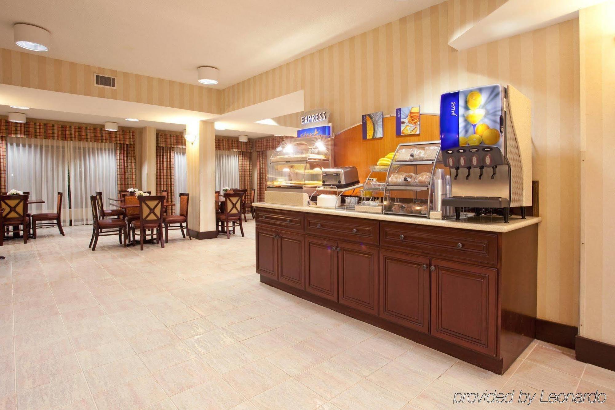 Fairfield Inn & Suites By Marriott Greenville Simpsonville Restaurant photo